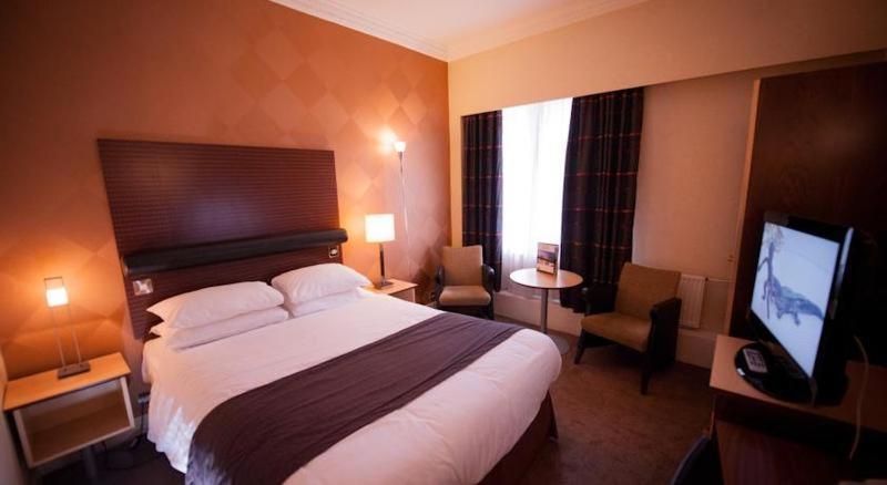 The Angel Hotel Cardiff Bilik gambar